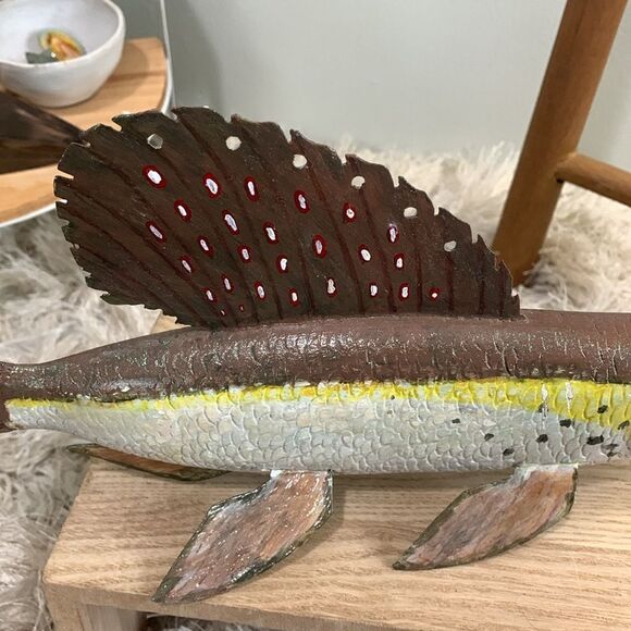Handcrafted & Hand Painted Folk Art Wood & Metal Fish Spearing Decoy - Picture 10 of 16